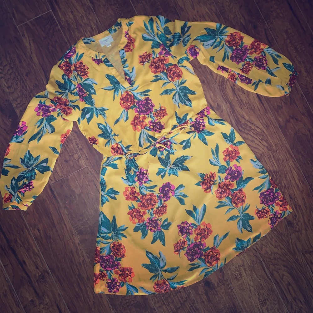 Mustard and floral tie waist dress!
